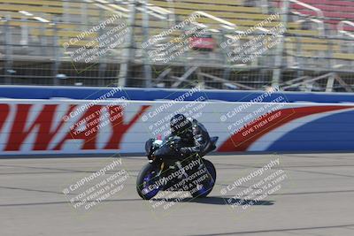 media/Aug-26-2022-Fastrack Riders (Fri) [[055e3b3c9d]]/Level 4/Session 1 Start Finish/